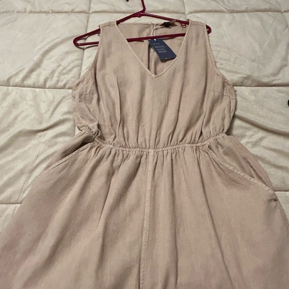 Universal Threads Tan Jumper/Romper - Picture 7 of 14